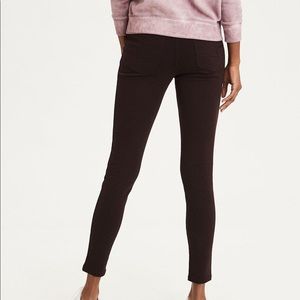 AE Pull On High Rise Jegging Burgundy Size L